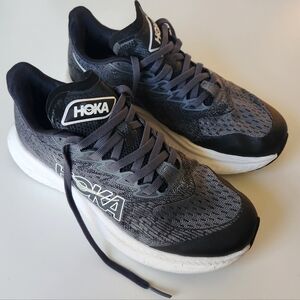 Hoka Mach 6
